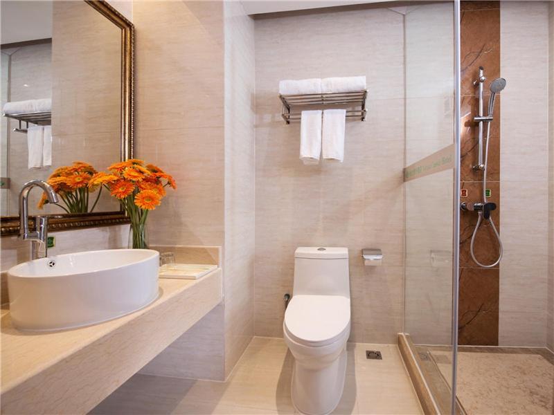 Vienna Hotel Tianbao Road Шэньчжэнь Экстерьер фото